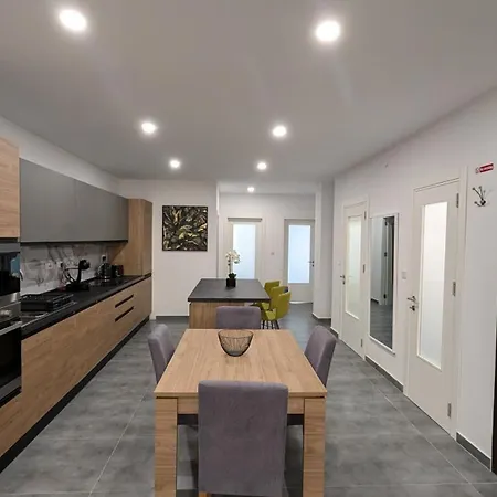 Drg By Knight Residency Apartment
